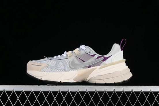 Nike Runtekk Run Retro Low-Top Running Shoes with Cushlon Midsole and Anti-Slip Design - HF4305-072