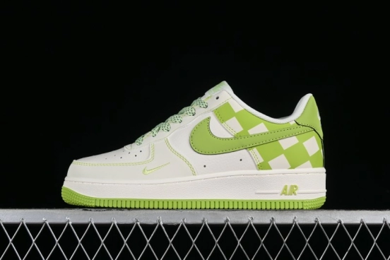 Nike Air Force 1 '07 Low Casual Sneakers in Pistachio Green - GZ5688-033