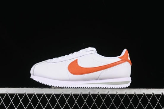 Nike Classic Cortez Leather Retro Running Shoes - DM4044-102