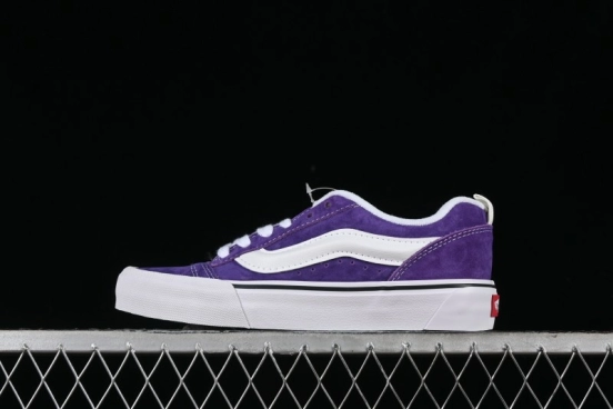 Vans Classics Knu Skool Full-Grain Leather Retro Sneakers with Chunky Silhouette - VN000CS0DRV