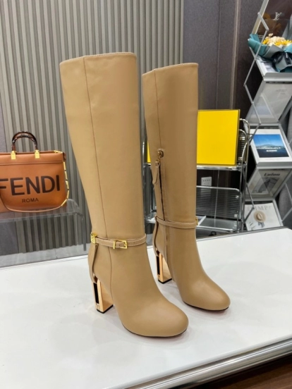 FENDI Delfina Round Toe Boots with FF Buckle - LY00520
